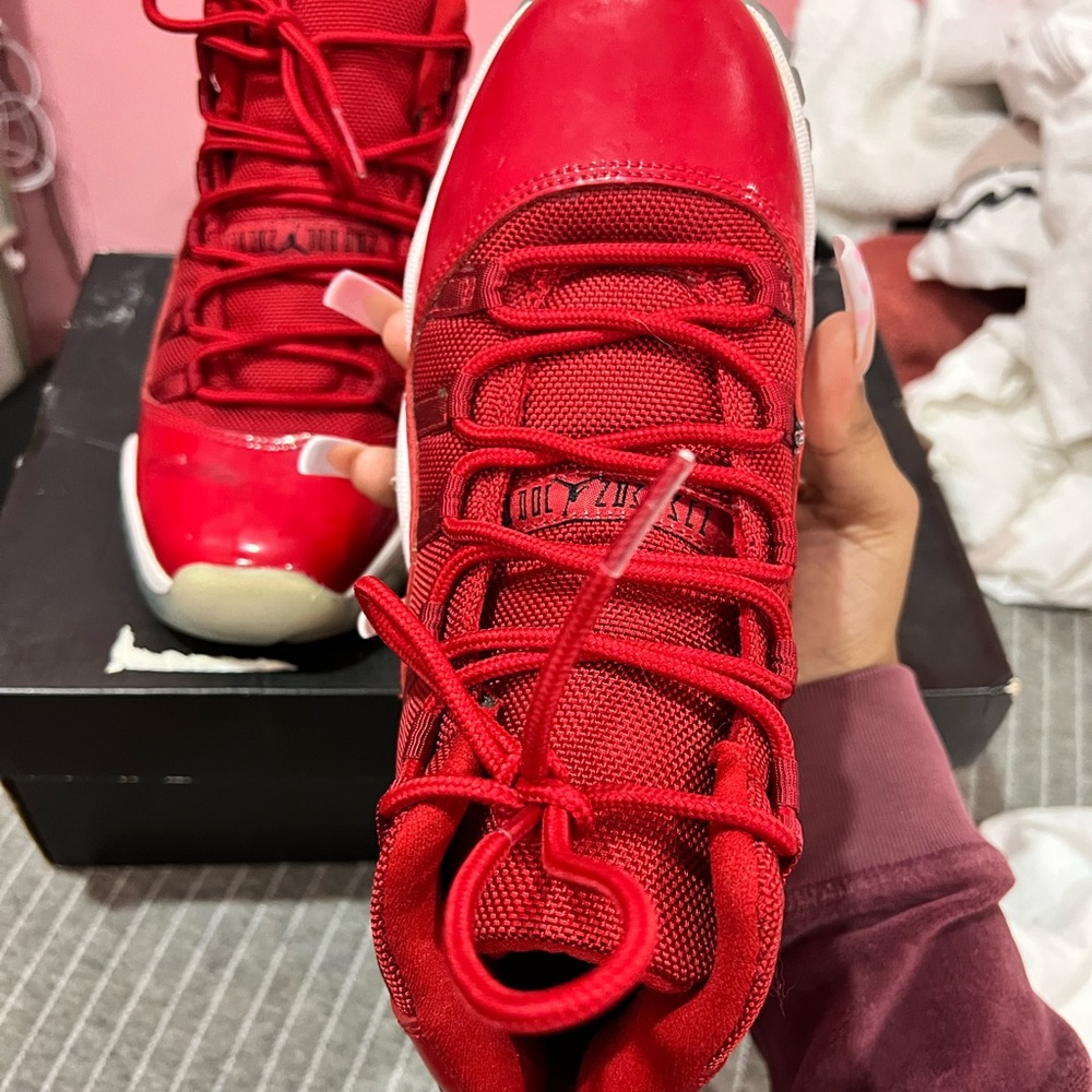 11s